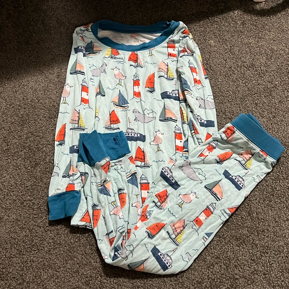 GUC sz 3T little Sleepies